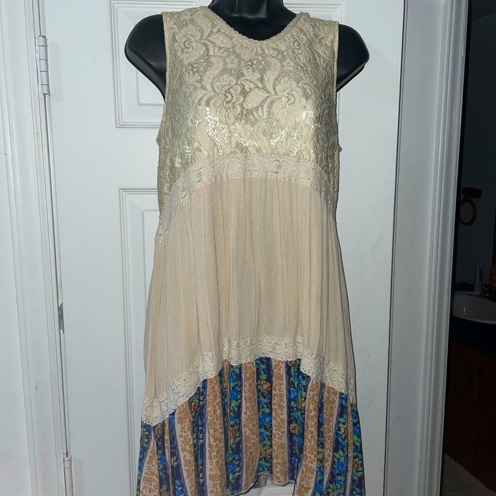 ❗️3 for $21❗️Beautiful lace dress